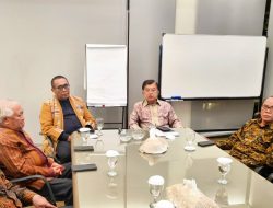 Ketua Umum PGI Jacky Manuputty Temui Jusuf Kalla Pantaskah?